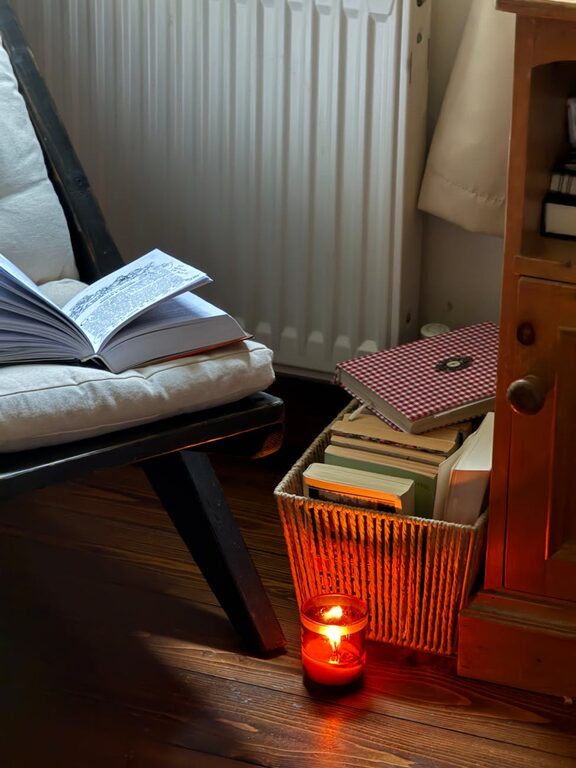 Tips for Creating a Cozy Reading Nook in Your Home